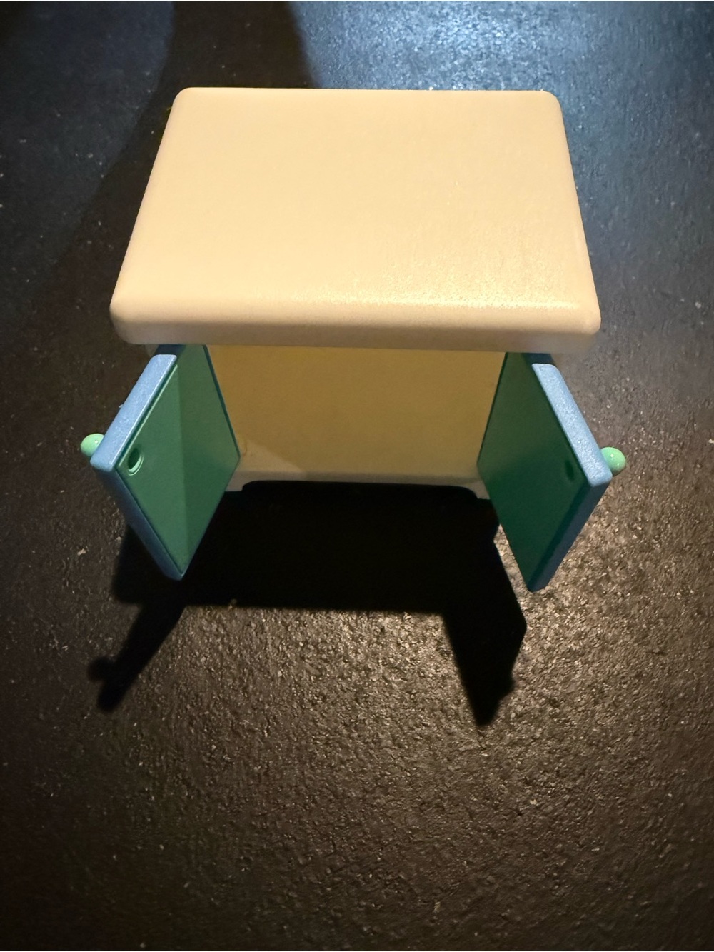 My size barbie 90s little tykes Miniature Blue Cabinet with Green Knobs - Picture 2 of 2